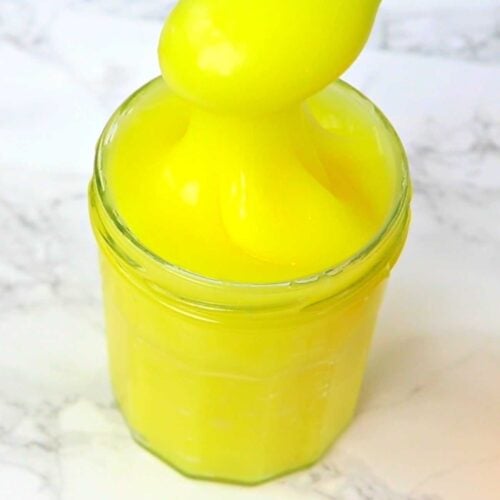 Eggless lemon curd that is still super creamy!
