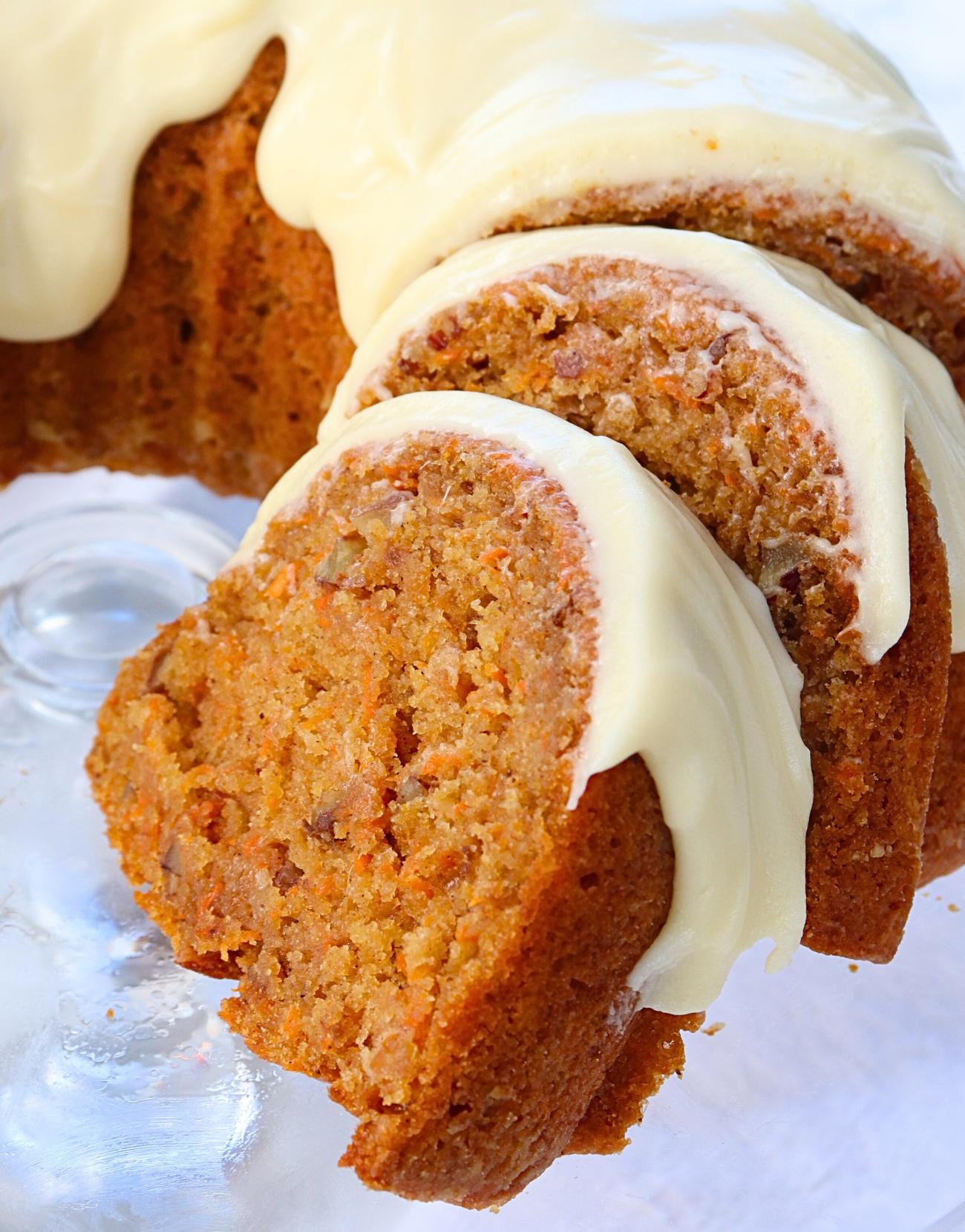 Moist Carrot Bundt Cake-image