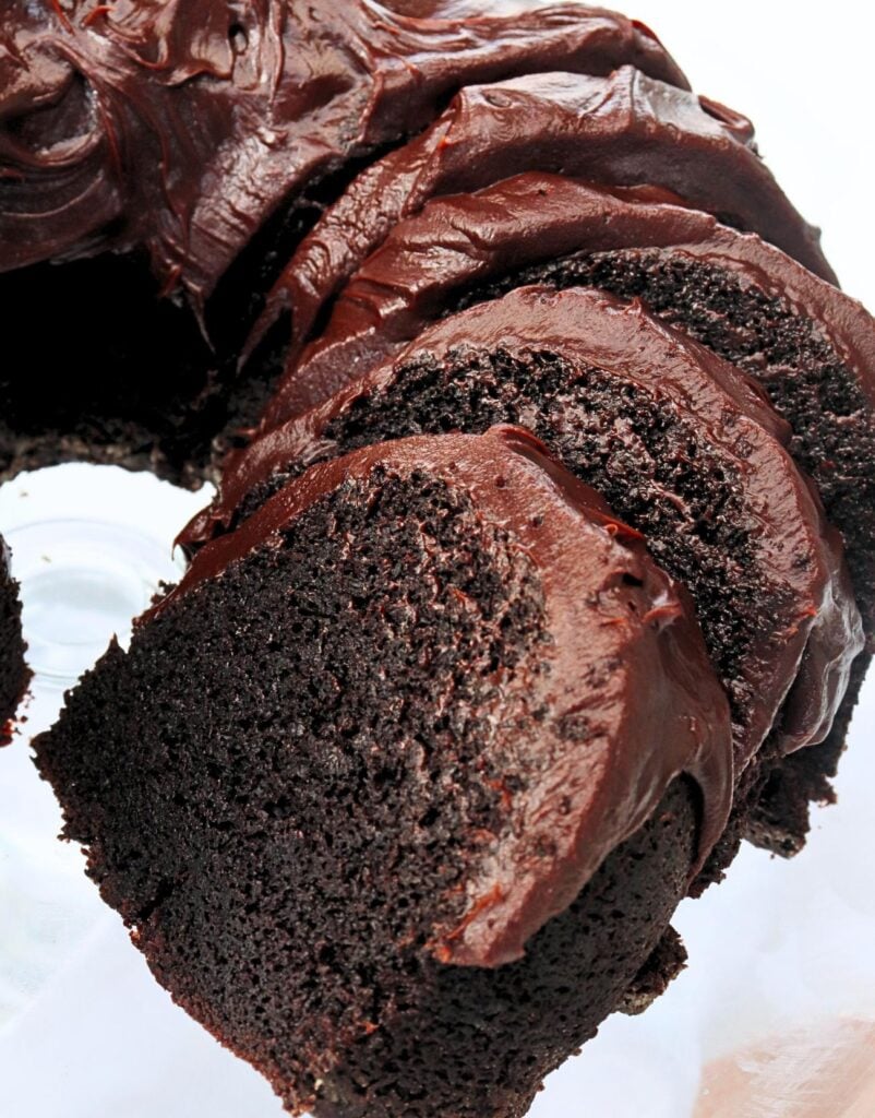 chocolate bundt cake - Cakes by MK chocolate bundt cake
